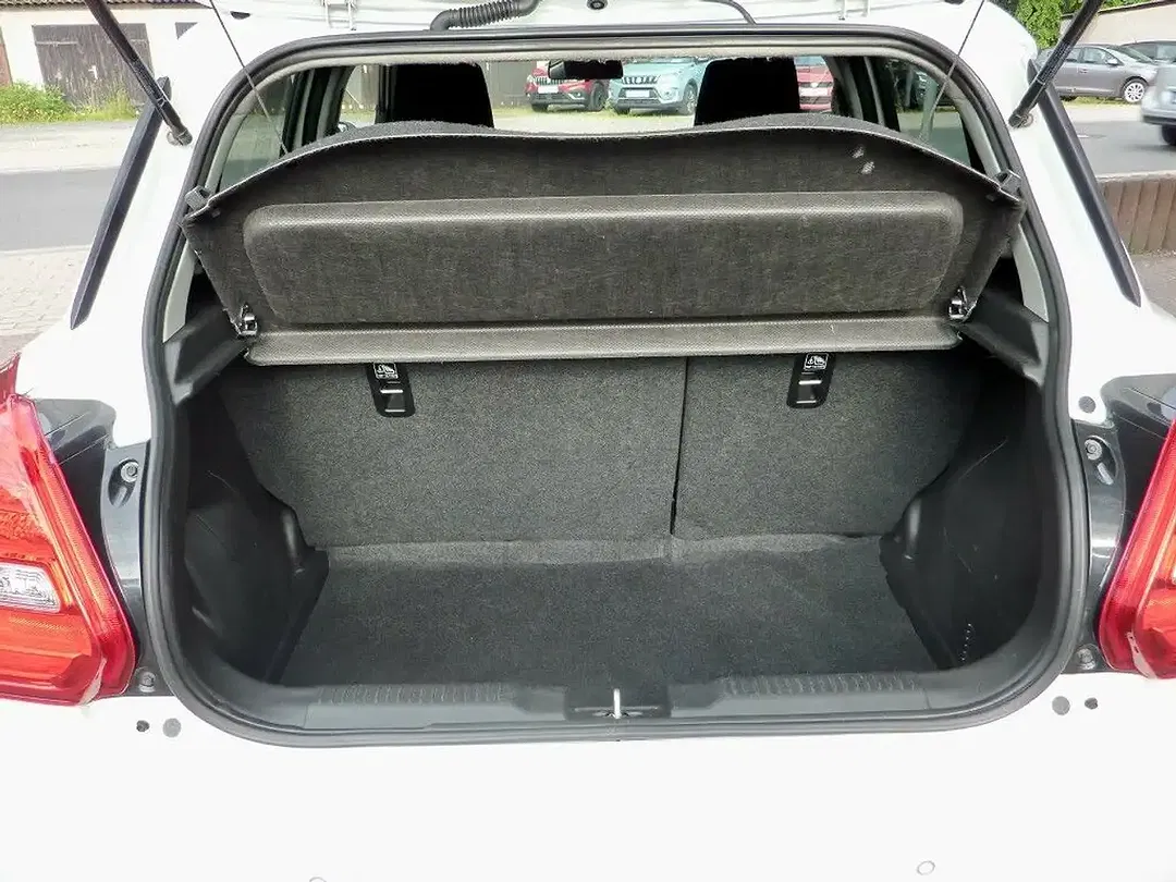 Suzuki Swift Hybrid Comfort - Thumbnail 7