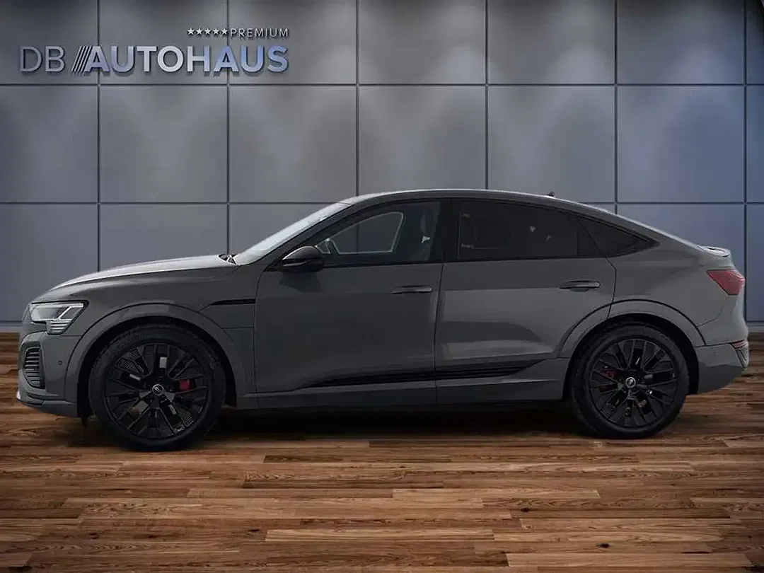 Audi Q8 e-tron 55 quattro Sportback S line - Thumbnail 7
