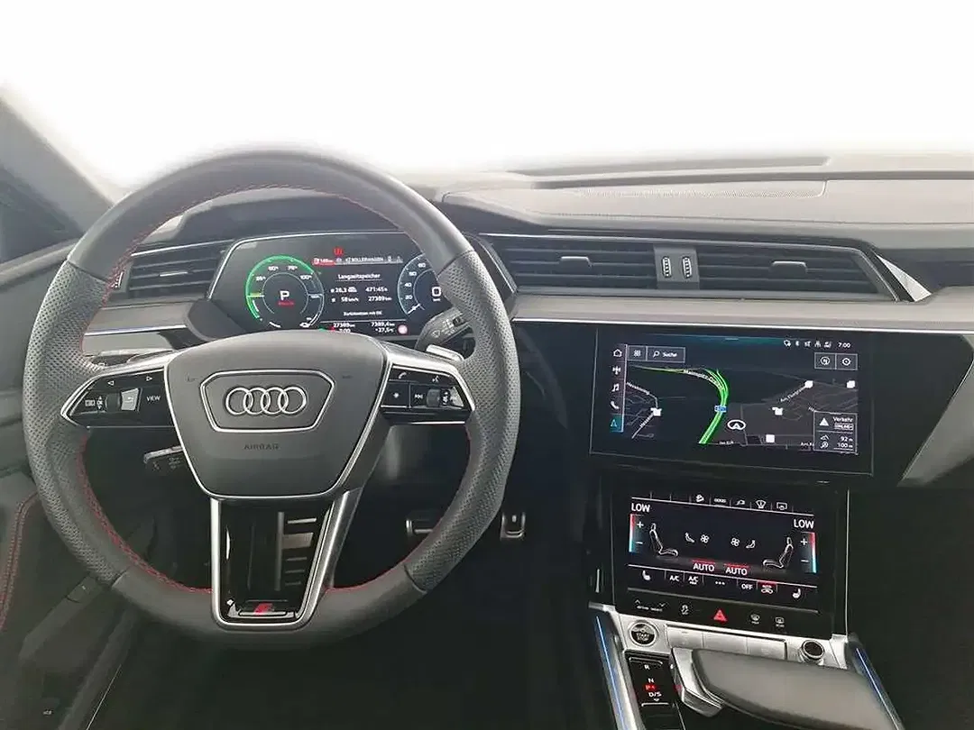 Audi Q8 e-tron 55 quattro Sportback S line - Thumbnail 9