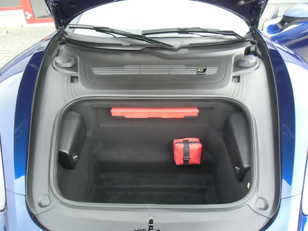 Porsche Cayman Plus - Thumbnail 15