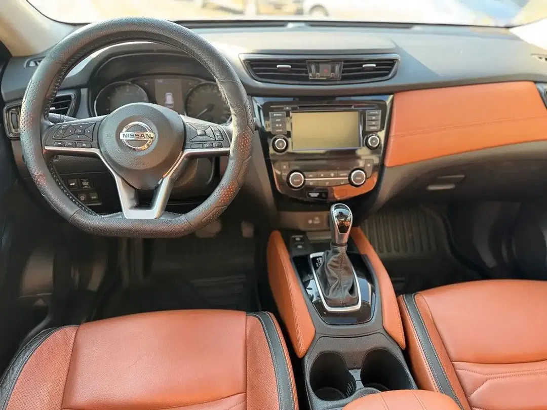 Nissan X-Trail Tekna - Thumbnail 10