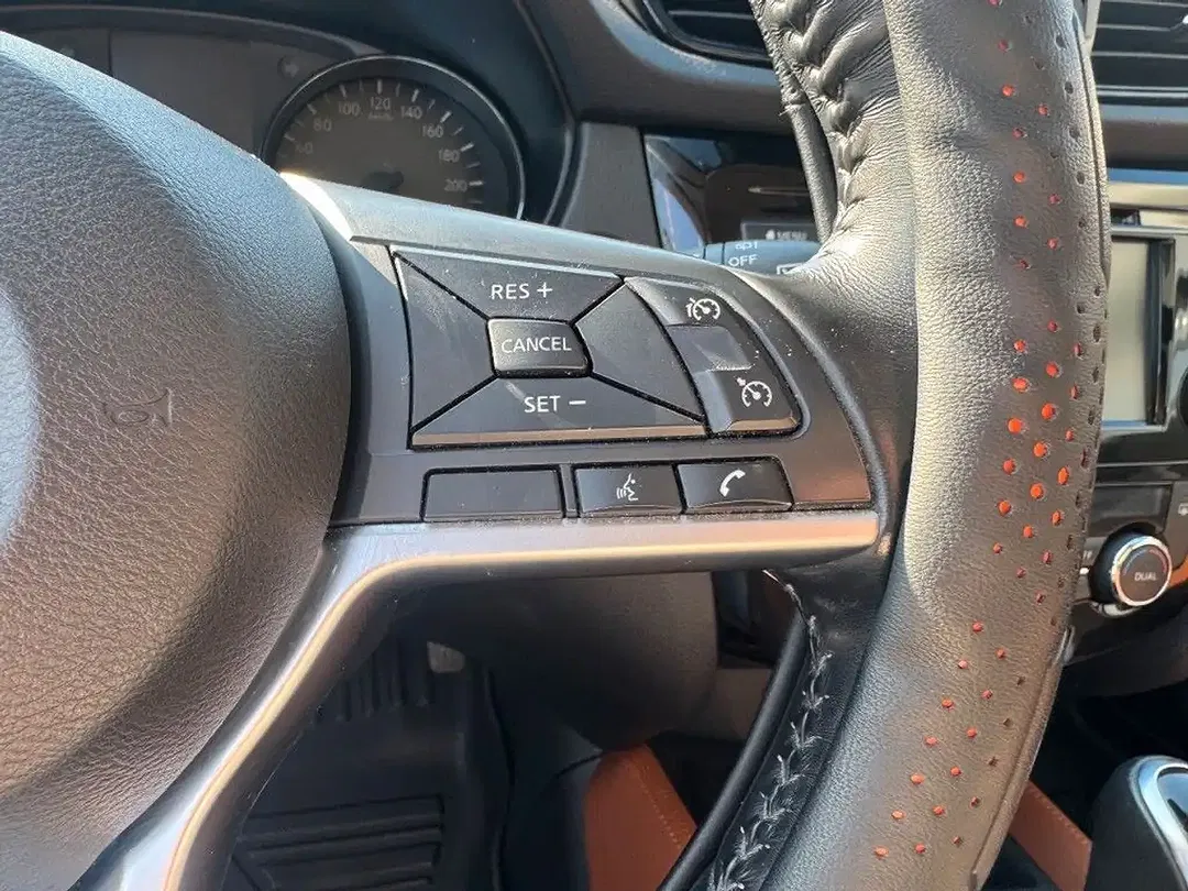 Nissan X-Trail Tekna - Thumbnail 12