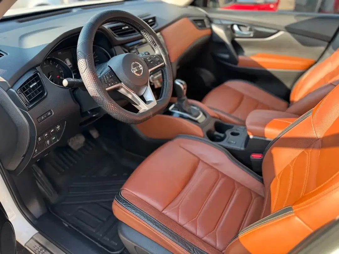 Nissan X-Trail Tekna - Thumbnail 9