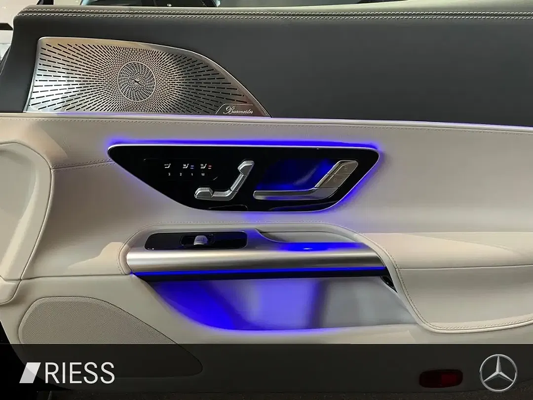 Mercedes-Benz SL 63 AMG Plus - Thumbnail 11