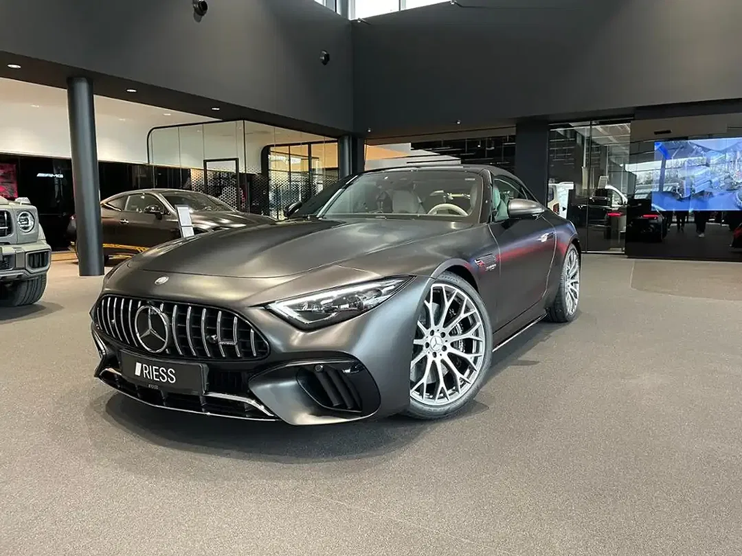 Mercedes-Benz SL 63 AMG Plus - foto 1