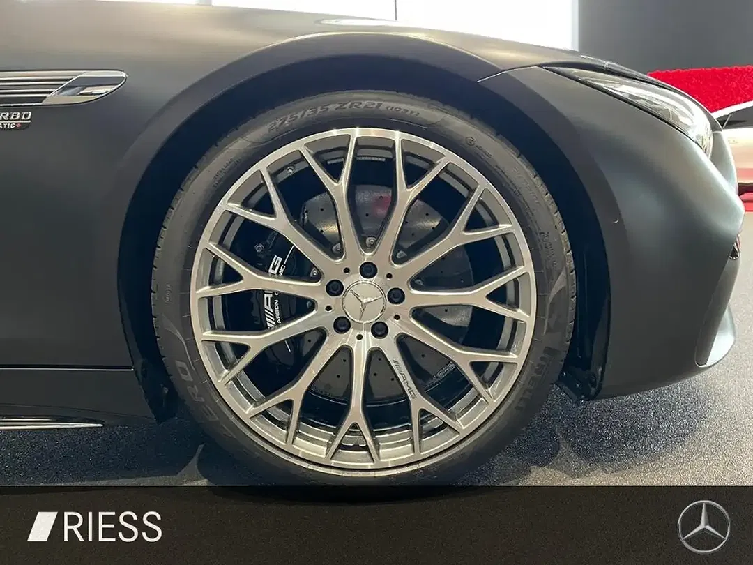 Mercedes-Benz SL 63 AMG Plus - Thumbnail 8