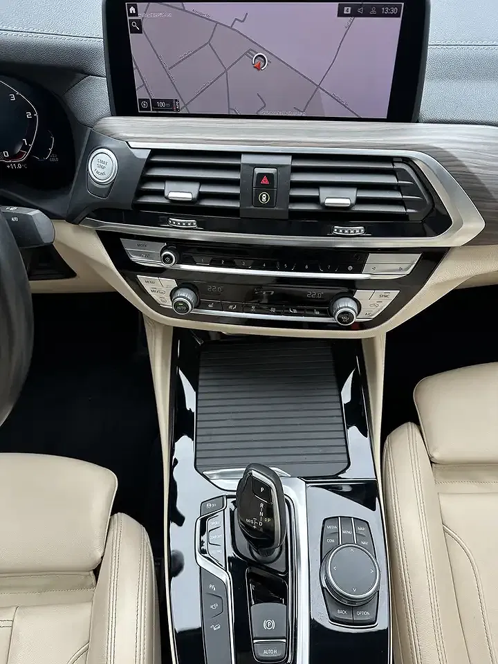 BMW X4 M - Thumbnail 7