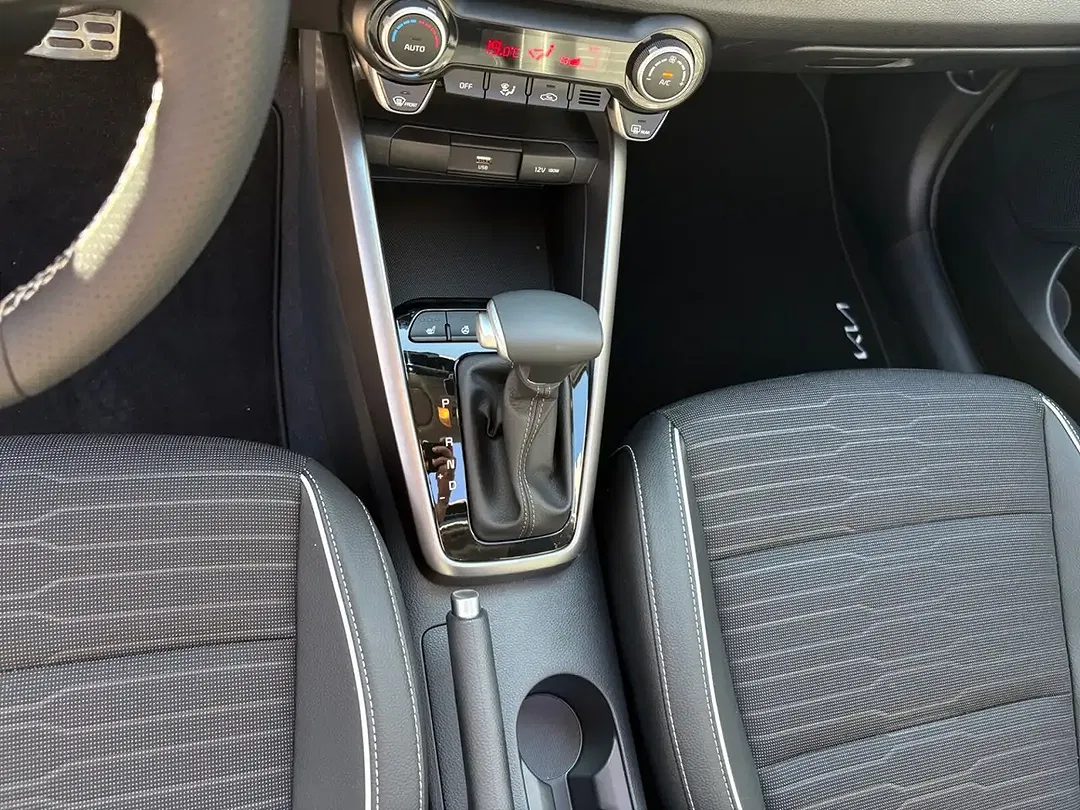 Kia Stonic 1.0 MHEV DCT GT-Line - Thumbnail 7