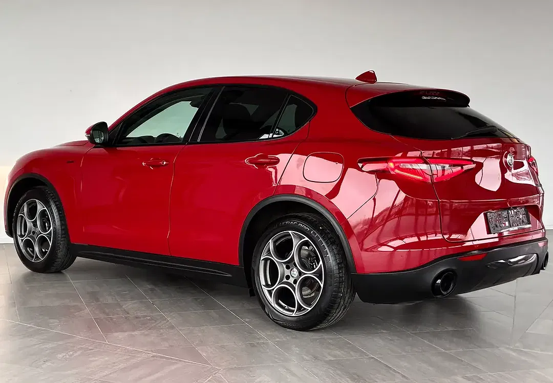 Alfa Romeo Stelvio 2.2 - Thumbnail 9