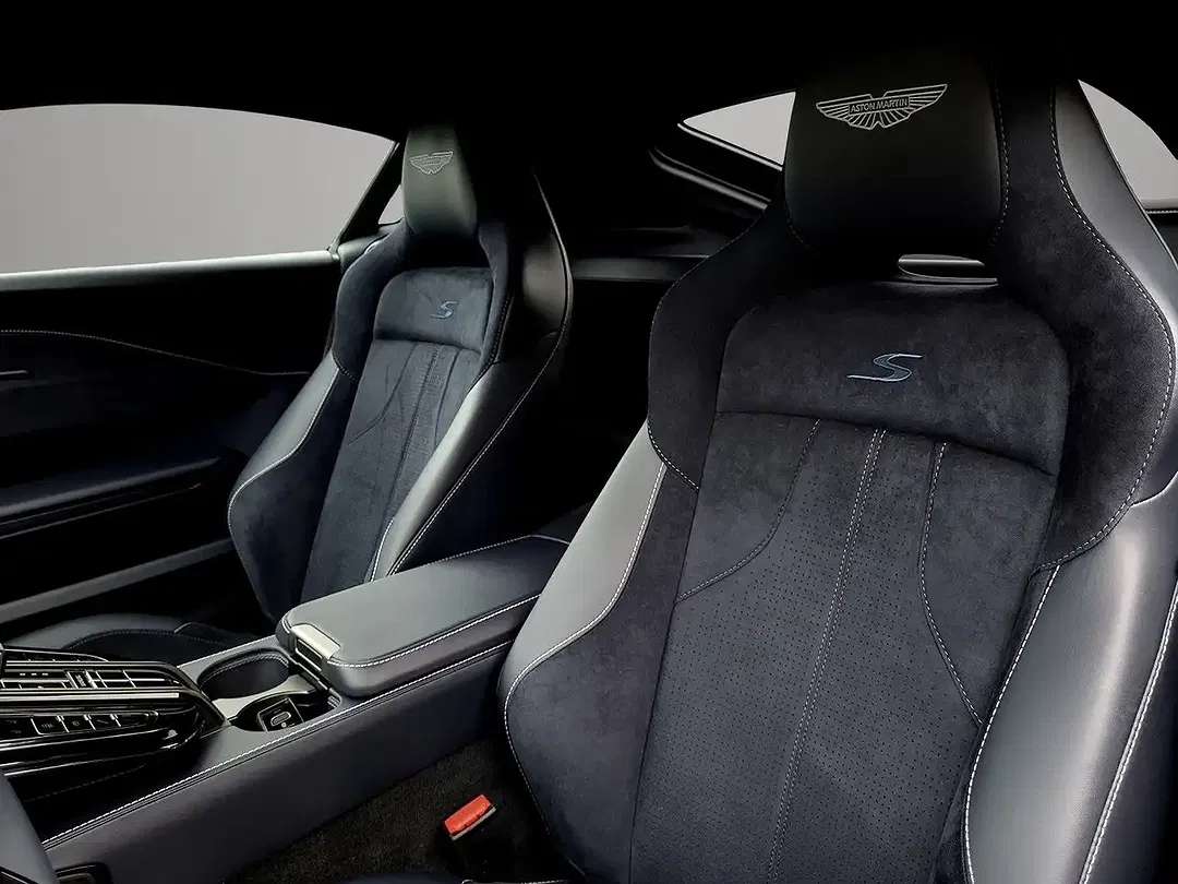 Aston Martin V8 S Coupe - foto 15