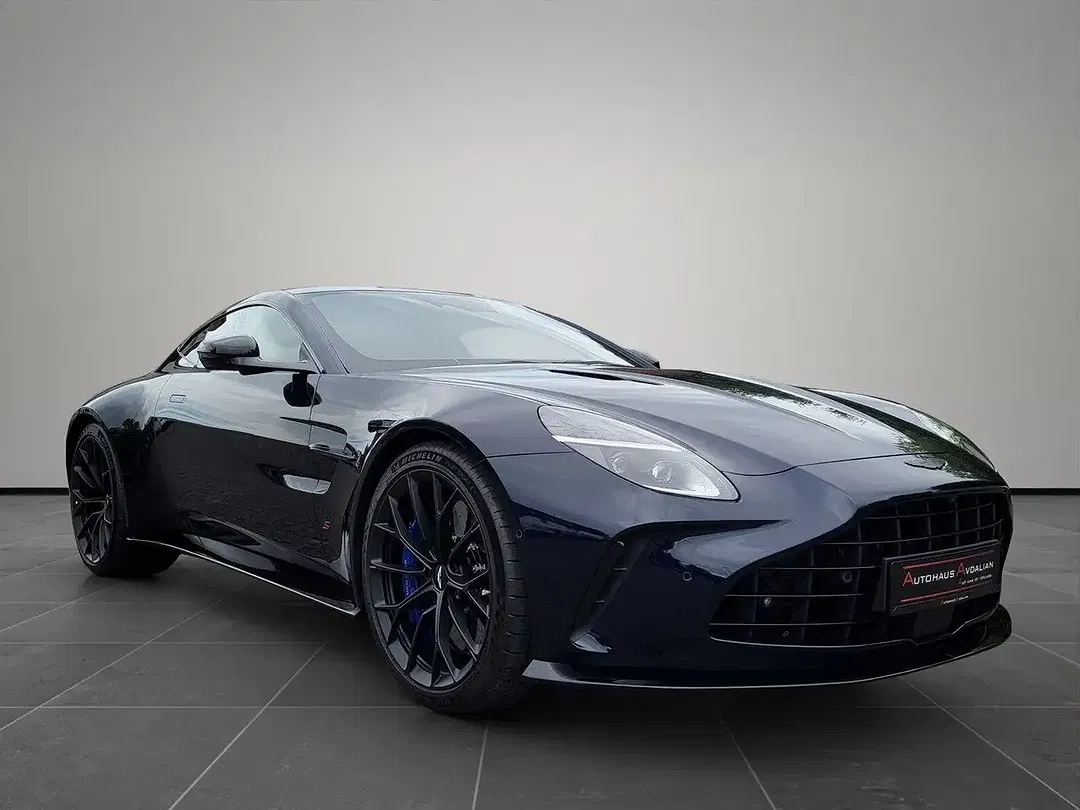 Aston Martin V8 S Coupe - Thumbnail 7
