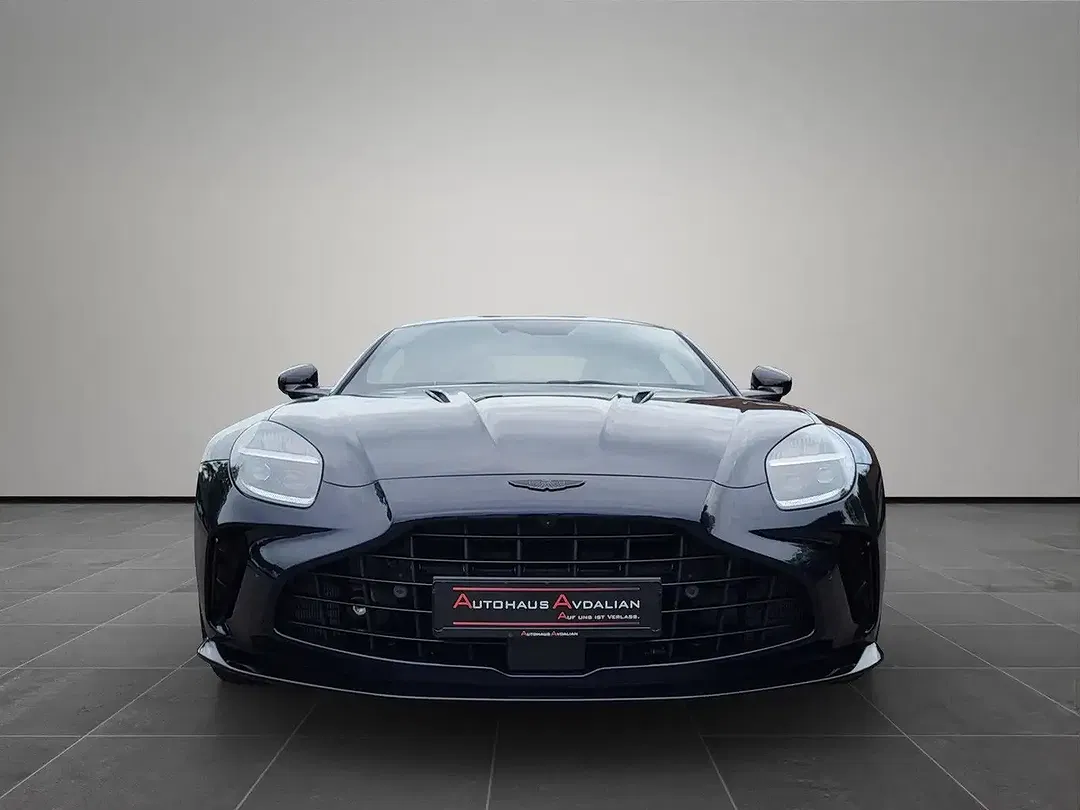 Aston Martin V8 S Coupe - Thumbnail 8
