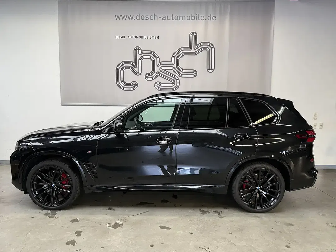 BMW X5 M Sport Pro - Thumbnail 2