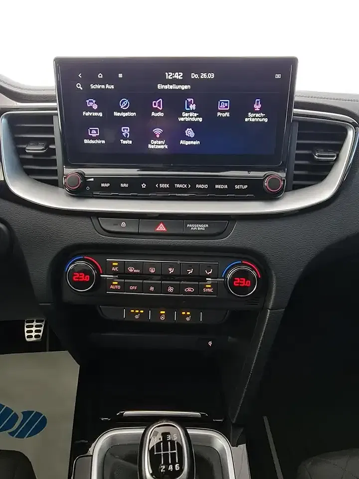 Kia ProCeed / pro_cee'd GT-Line - foto 15