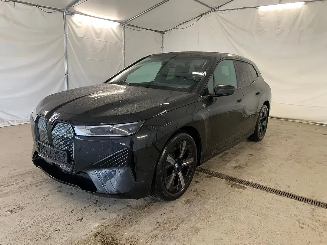 BMW iX xDrive Sport - foto 1
