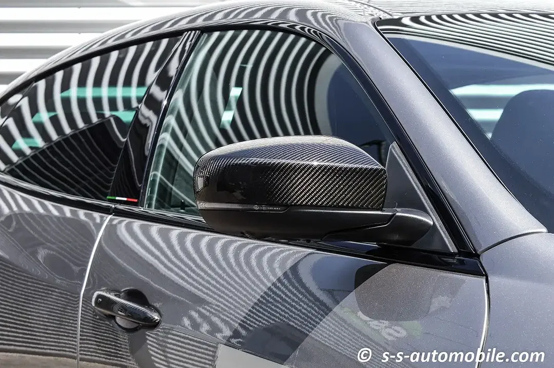 Maserati Quattroporte V8 Trofeo - Thumbnail 6