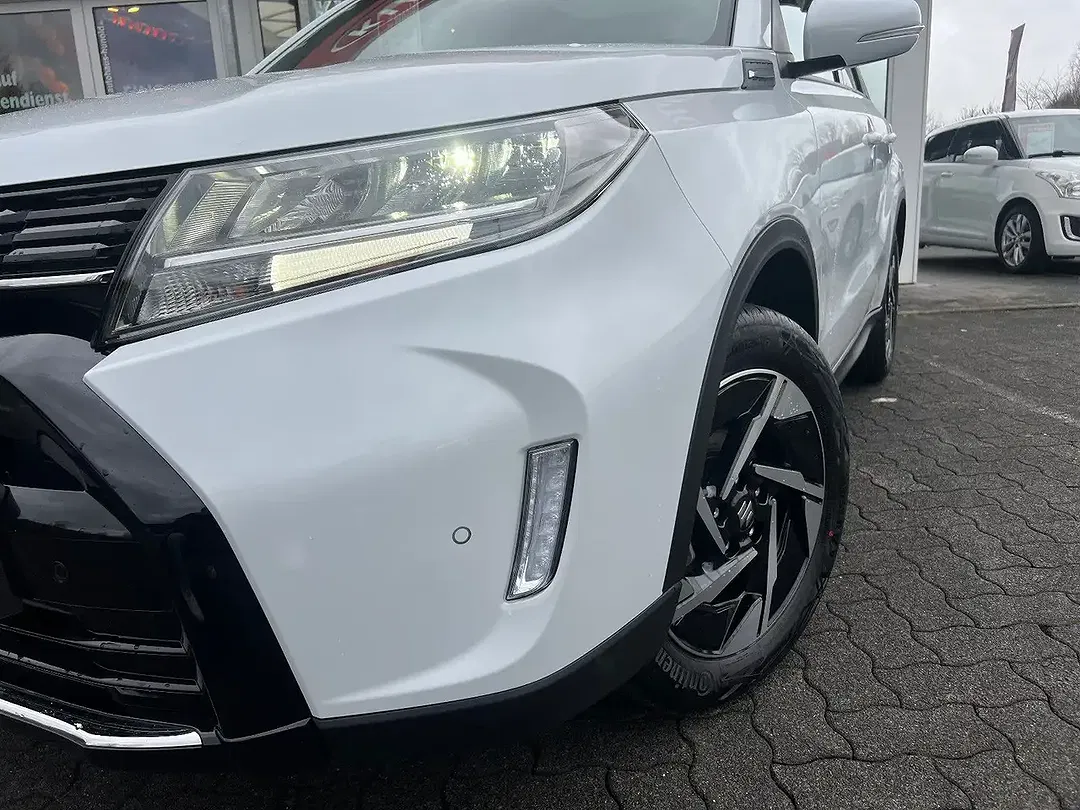 Suzuki Vitara Hybrid 1.4 BOOSTERJET 4x4 Comfort+ - Thumbnail 2