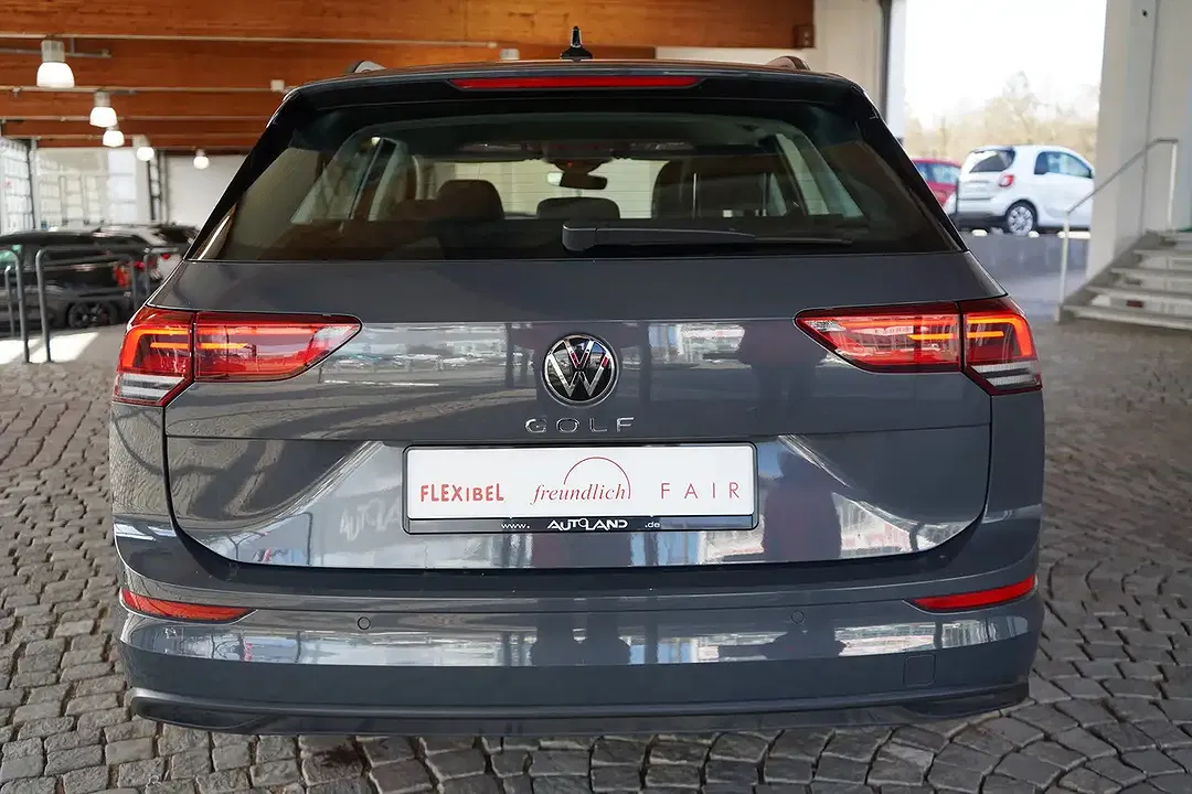 Volkswagen Golf 1.0 - Thumbnail 3