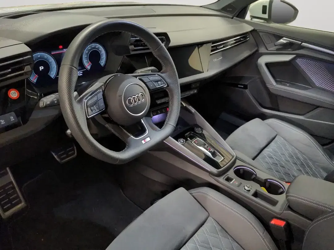 Audi A3 TFSI S tronic Matrix LED Sportback S line - Thumbnail 12