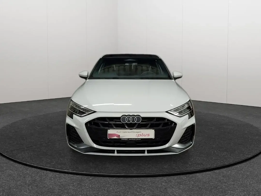 Audi A3 TFSI S tronic Matrix LED Sportback S line - Afbeelding 1