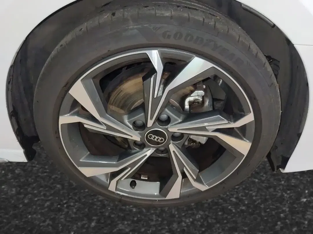 Audi A3 TFSI S tronic Matrix LED Sportback S line - Thumbnail 6