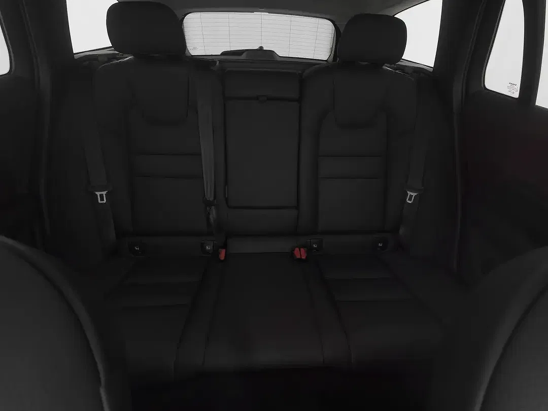 Volvo V60 B4 Plus Dark - Thumbnail 5