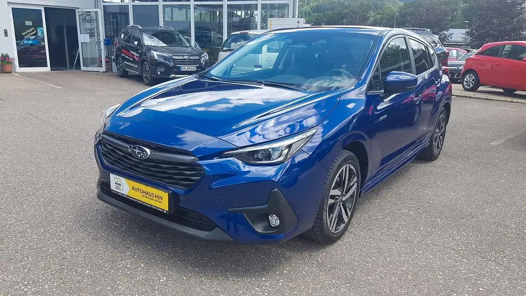 Subaru Impreza Platinum - Thumbnail 1
