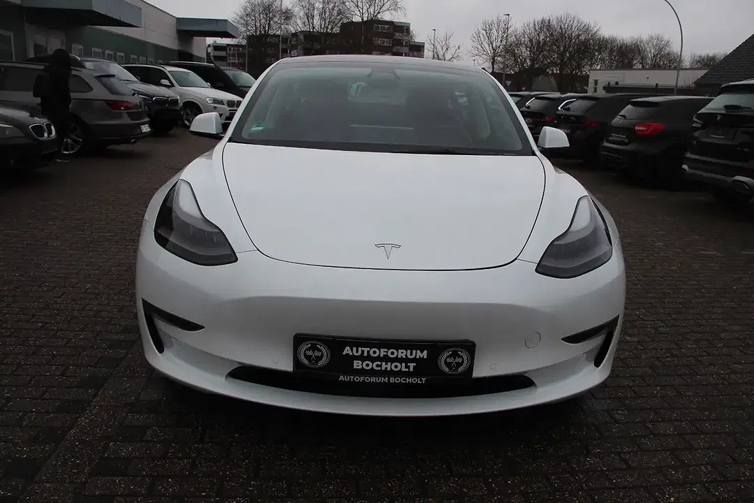 Tesla Model 3 AWD Dual Motor Long Range - foto 1