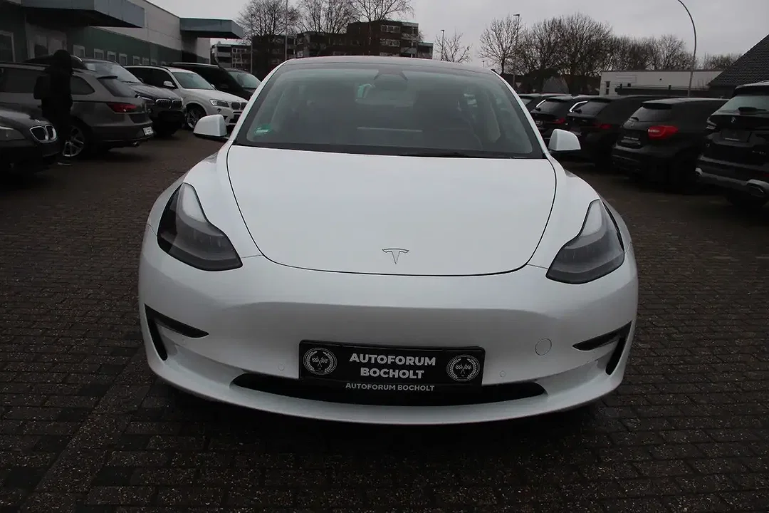 Tesla Model 3 AWD Dual Motor Long Range - Afbeelding 1