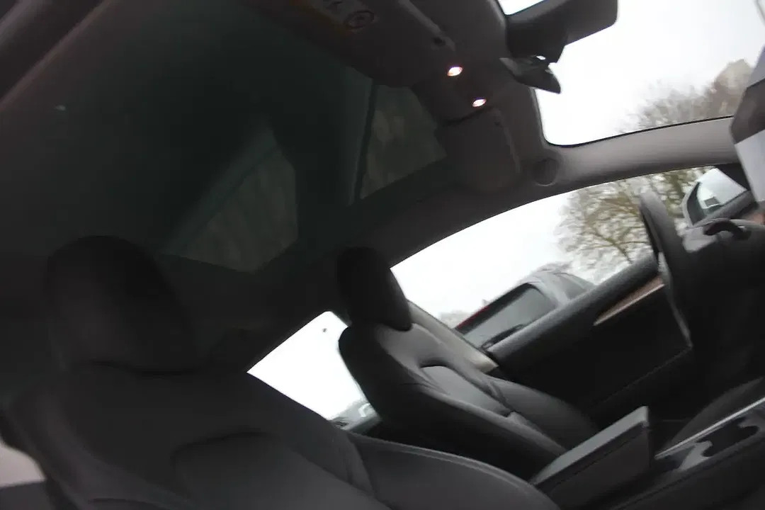 Tesla Model 3 AWD Dual Motor Long Range - foto 15
