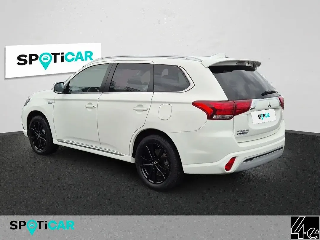 Mitsubishi Outlander PHEV 4WD - Thumbnail 7