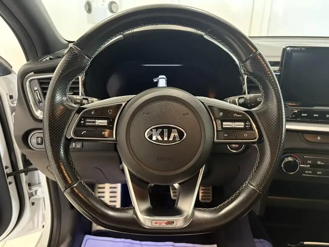 Kia ProCeed / pro_cee'd 1.6 CRDi - Thumbnail 13
