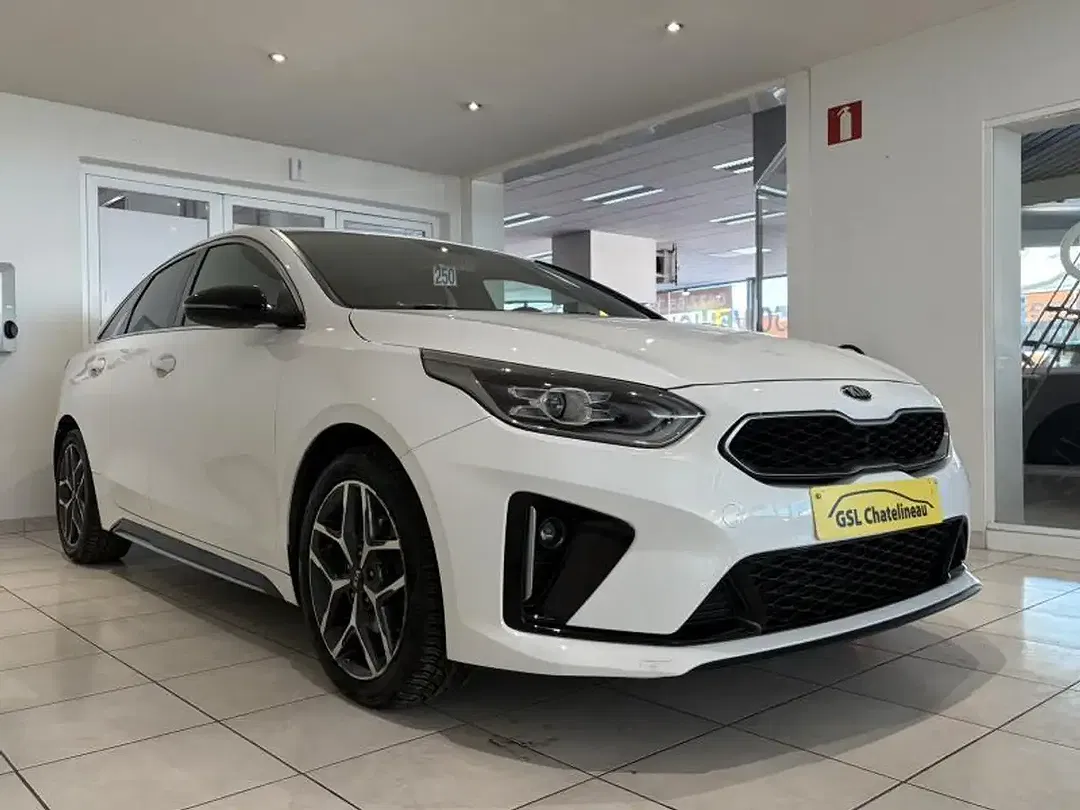 Kia ProCeed / pro_cee'd 1.6 CRDi - Thumbnail 4