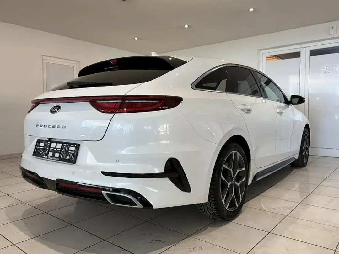 Kia ProCeed / pro_cee'd 1.6 CRDi - Thumbnail 5