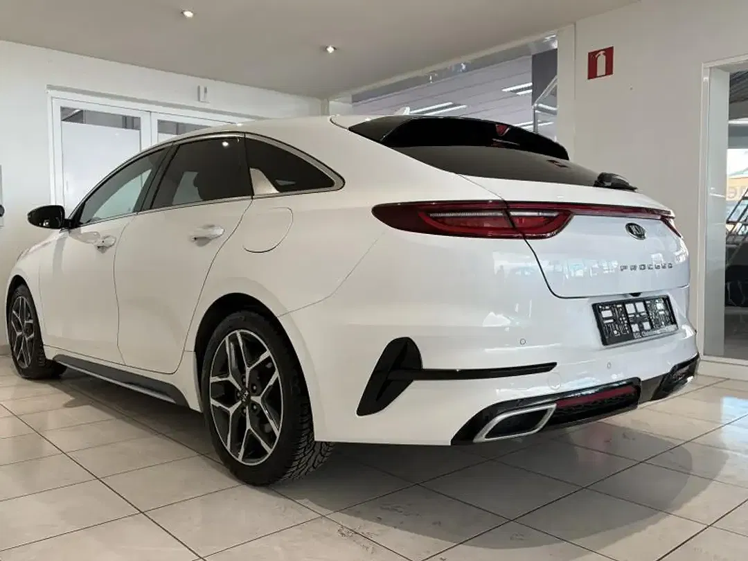 Kia ProCeed / pro_cee'd 1.6 CRDi - Thumbnail 7