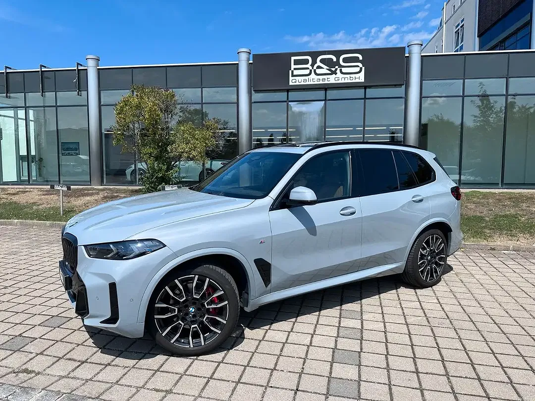 BMW X5 xDrive M Sport - Thumbnail 4