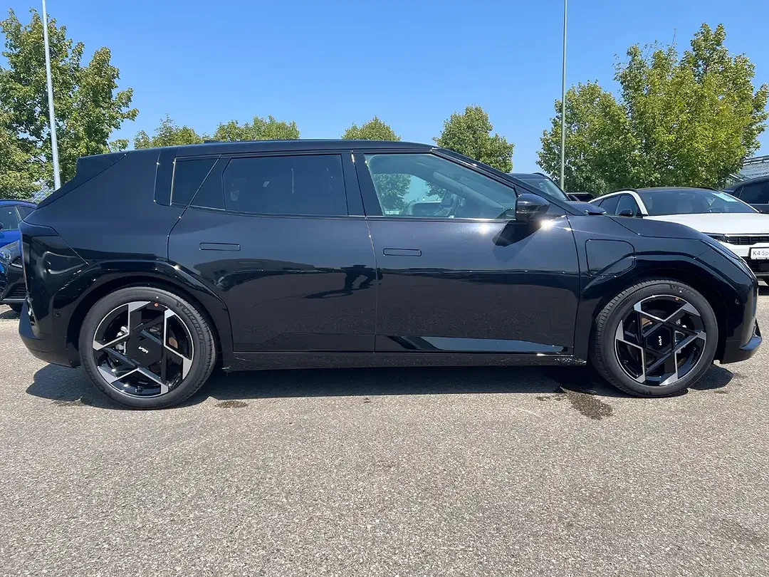 Kia EV4 GT-Line - foto 2