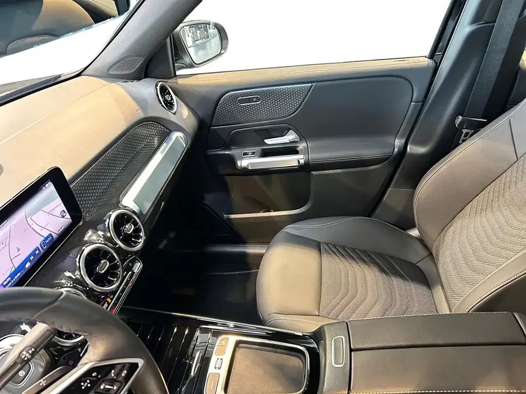 Mercedes-Benz GLB 200 MBUX Progressive - Thumbnail 7