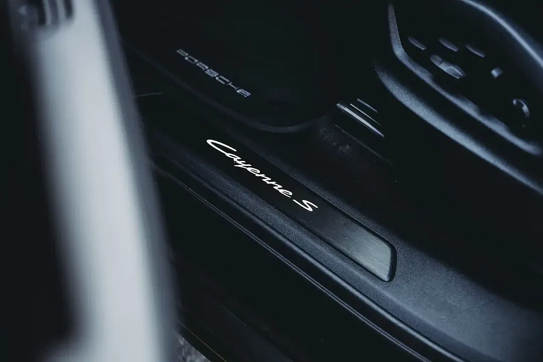 Porsche Cayenne E-Hybrid Sport Design S Coupe - Thumbnail 7
