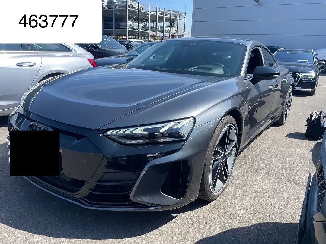 Audi e-tron GT quattro - foto 1