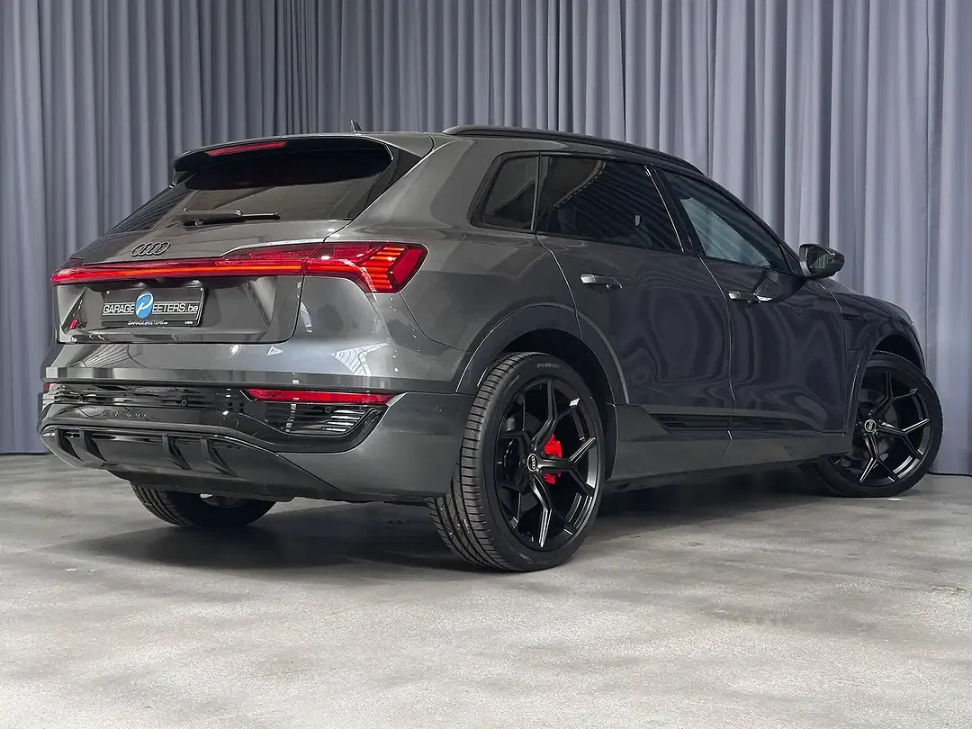 Audi Q8 e-tron 55 quattro S line - Thumbnail 3