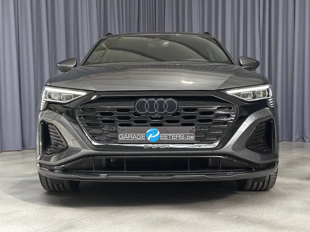 Audi Q8 e-tron 55 quattro S line - Thumbnail 5