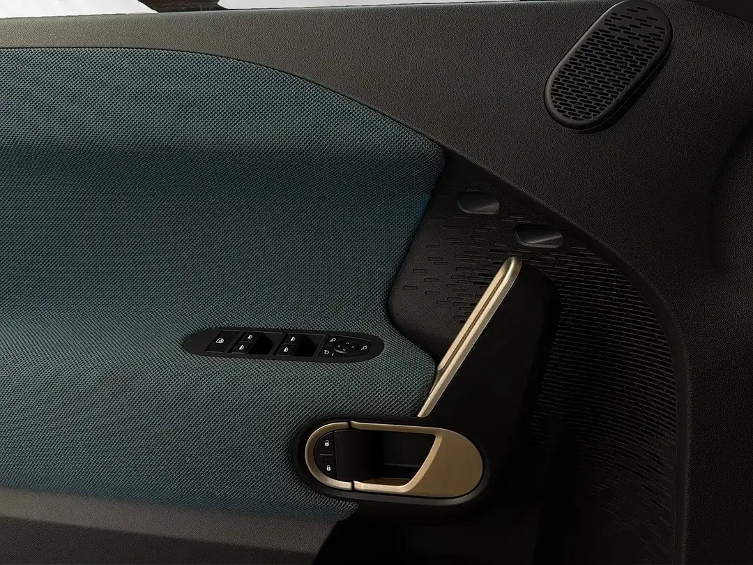 MINI Aceman E - Thumbnail 12