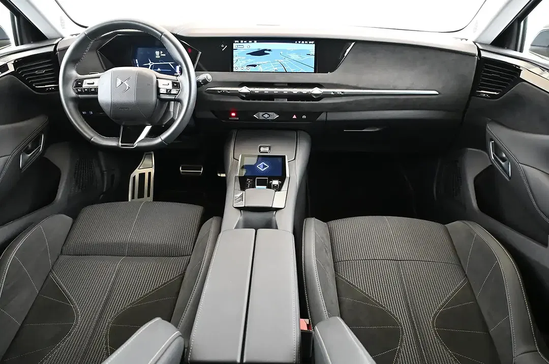 DS Automobiles DS 4 - Thumbnail 10