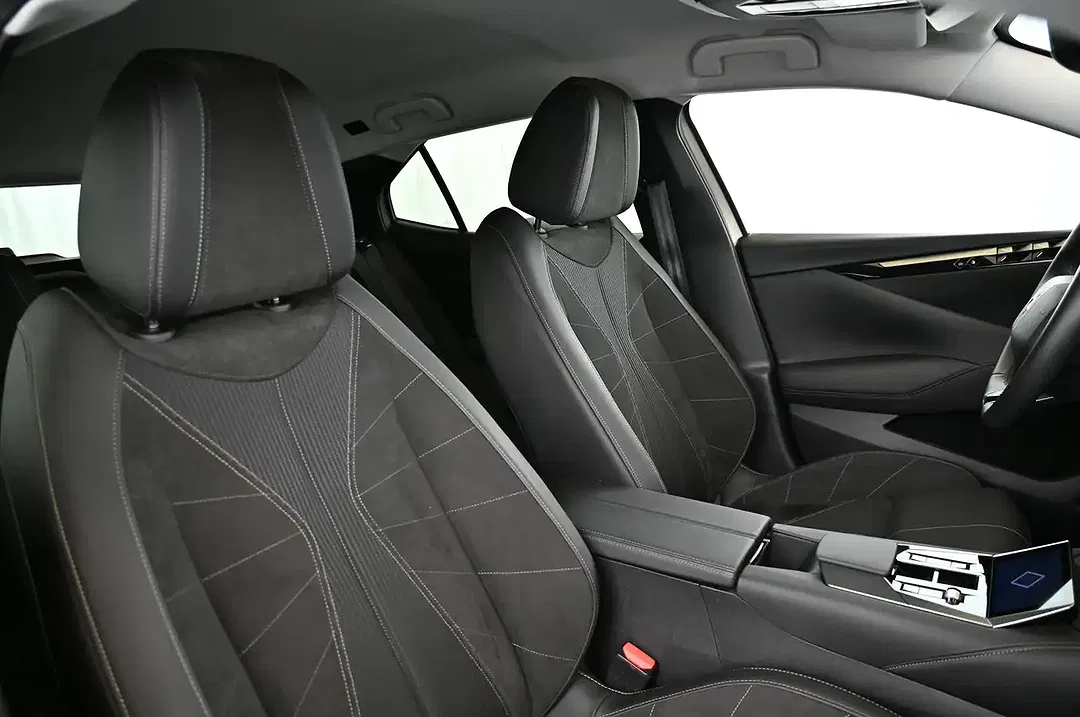 DS Automobiles DS 4 - Thumbnail 29