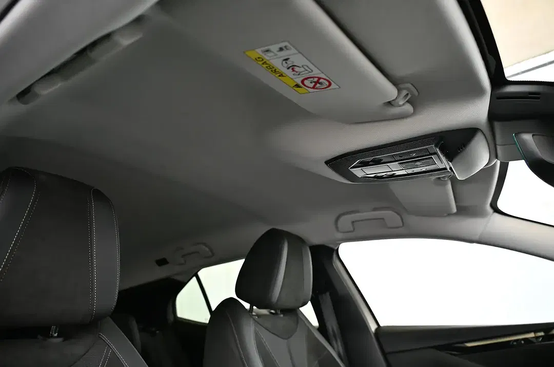 DS Automobiles DS 4 - Thumbnail 30