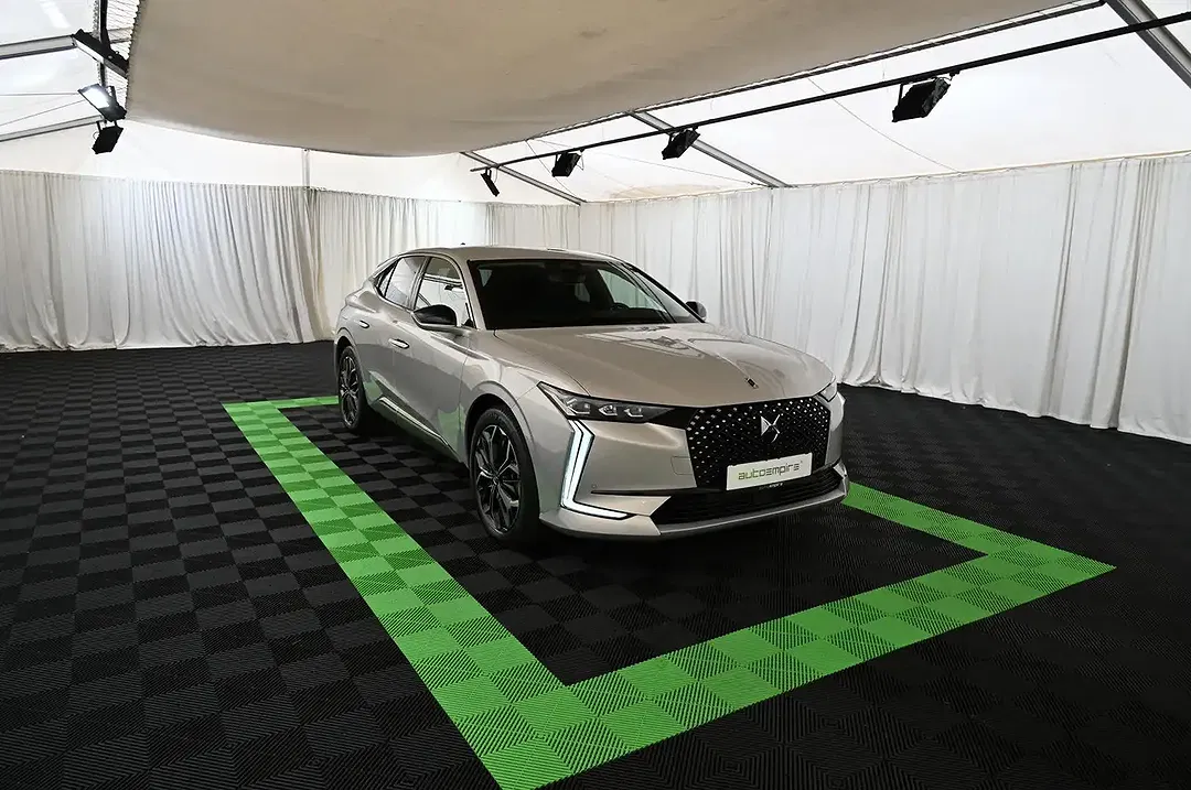 DS Automobiles DS 4 - Thumbnail 3
