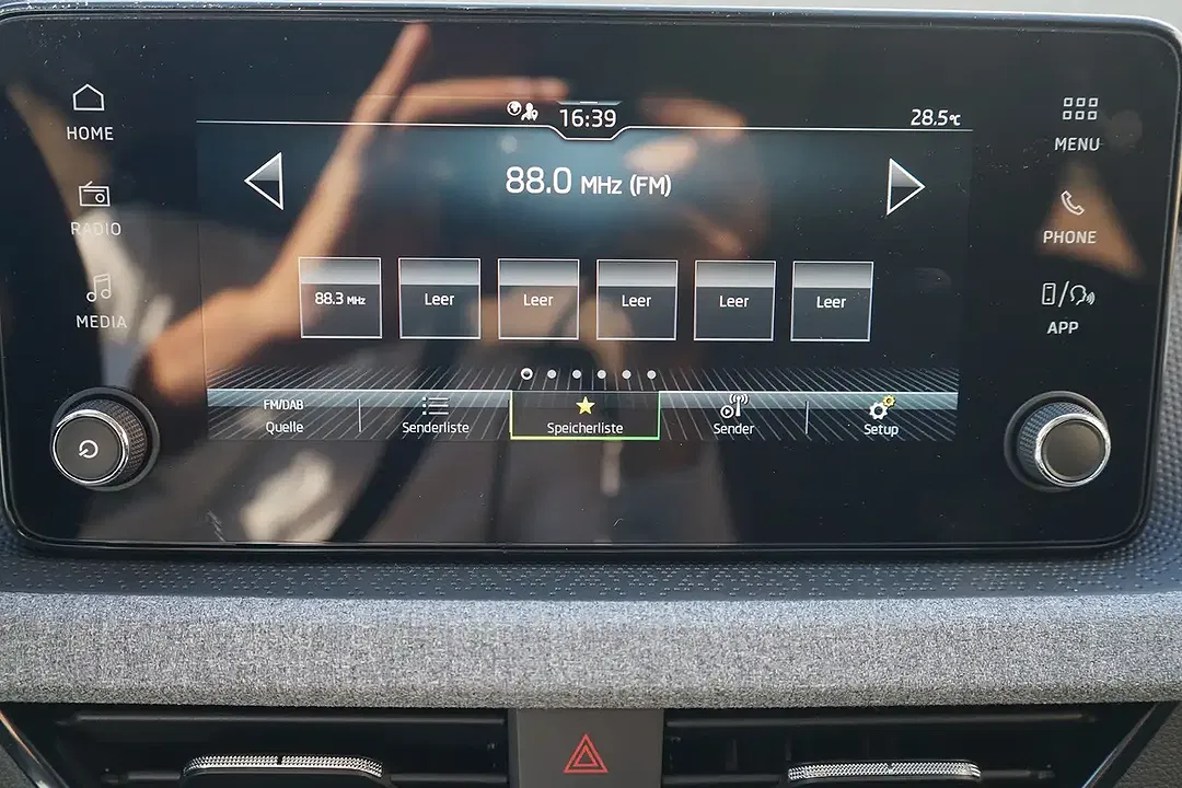 Skoda Scala 1.0 TSI DSG - Thumbnail 12