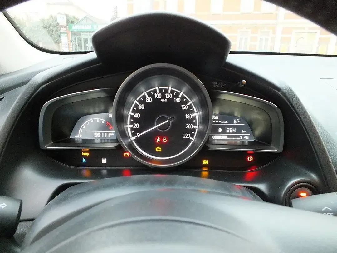 Mazda 2 SKYACTIV-G MHEV Kizoku - Thumbnail 8