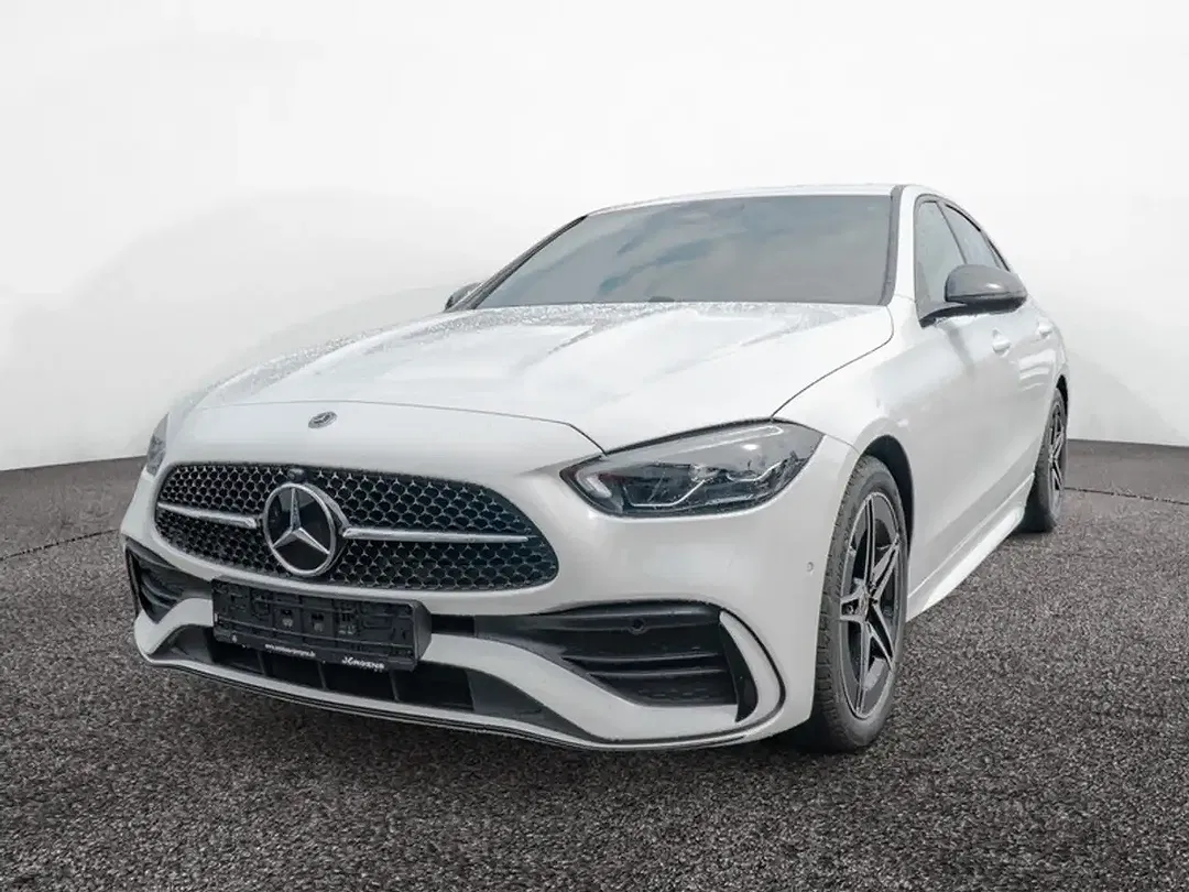 Mercedes-Benz C 180 Night - foto 1